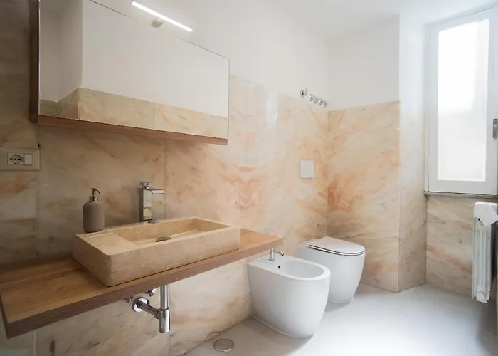 Vaticano - 3 Bagni - 11 Posti - 200mq - 7 Letti - Wifi Rome