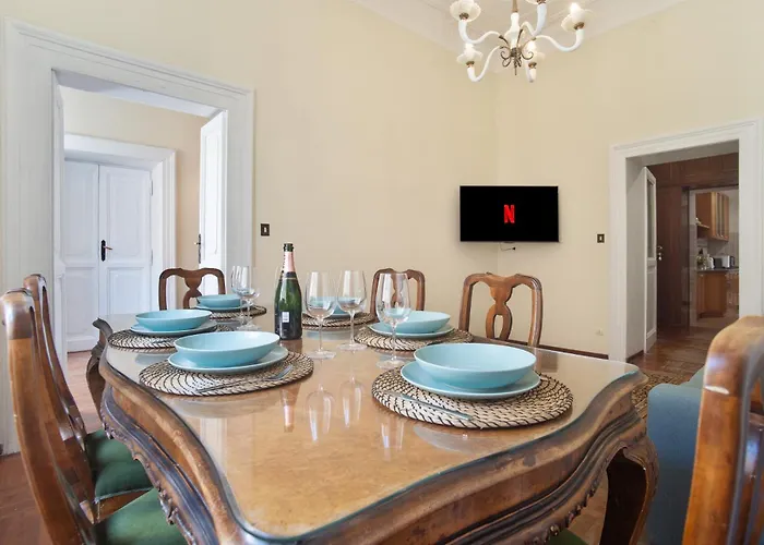 Apartment Vaticano - 3 Bagni - 11 Posti - 200mq - 7 Letti - Wifi *
